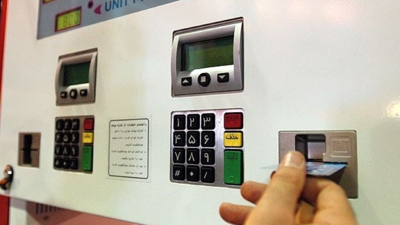 مجلس مخالف سهمیه‌بندی و افزایش قیمت بنزین است