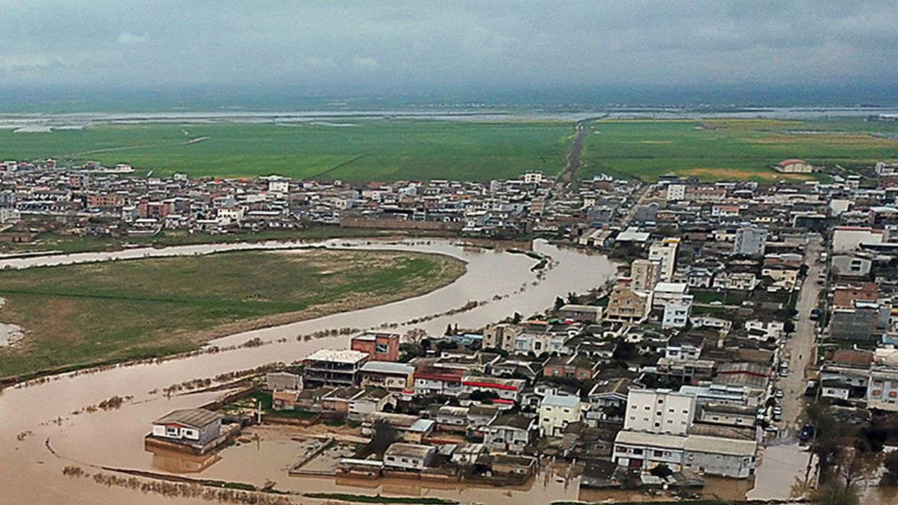 سیل‌ و زندگی‌ای که 26 سال به عقب کشیده شد