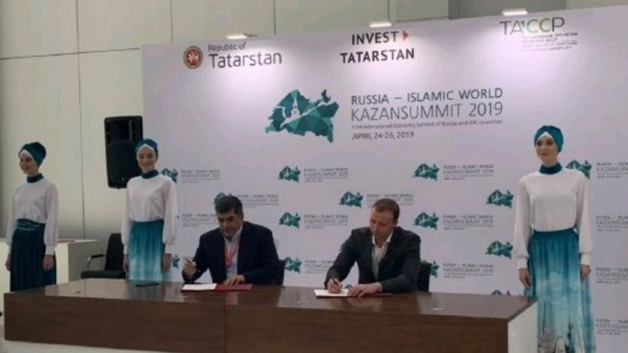 امضای قرارداد خواهرخواندگی بین تراکتور و روبین‌کازان