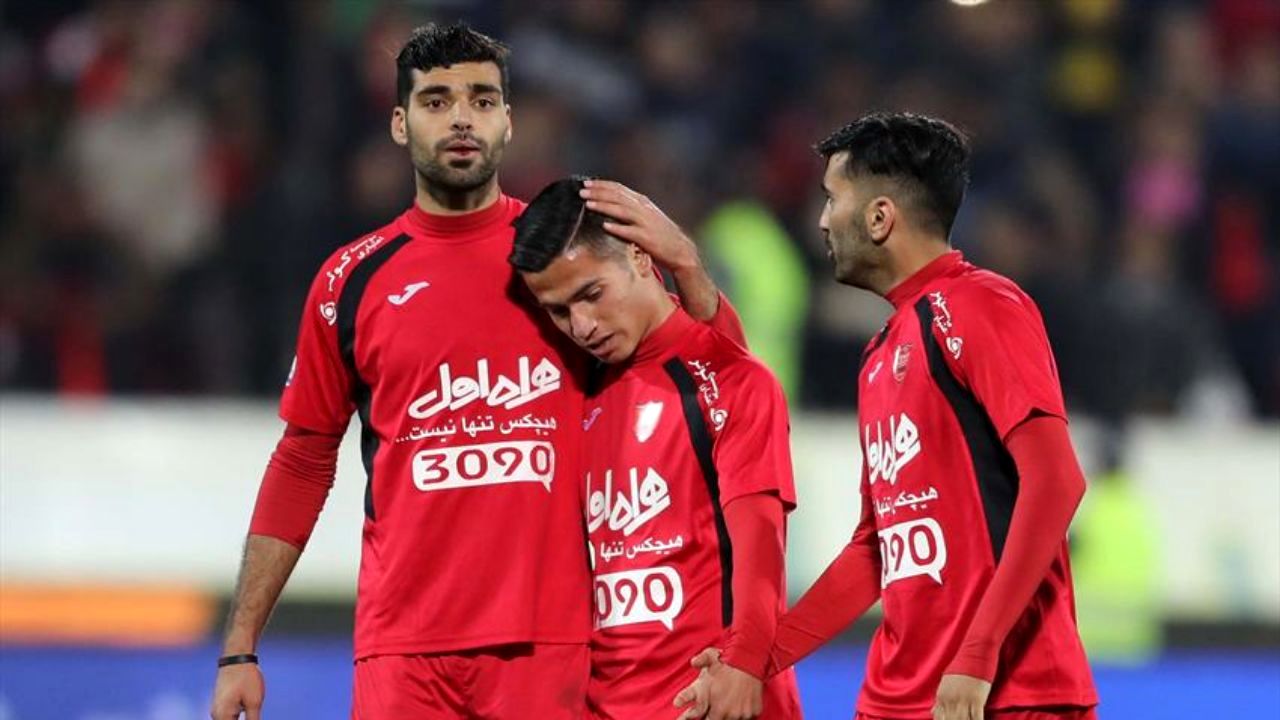 بازگشت طاهرخانی به تمرینات پرسپولیس/ حضور نعمتی در تمرین گروهی پرسپولیس