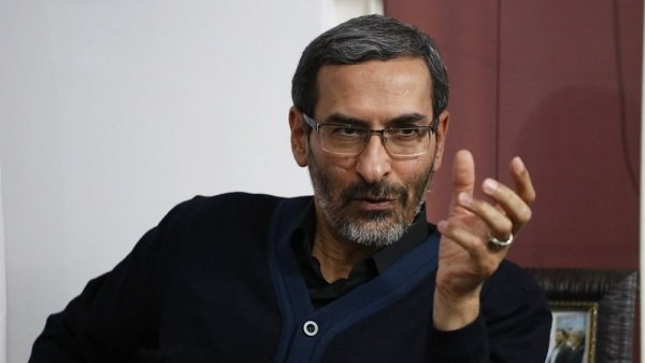 بدون فروش نفت هم می‌توانیم کشور را اداره کنیم/ شرکت‌های دولتی 2 برابر بودجه عمومی کشور درآمد سالانه دارند، اما هزینه‌هایشان معلوم نیست/ ایران راه‌های زیادی برای فروش نفت دارد/ ایران نتواند نفت بفروشد هیچ کشوری نباید نفت صادر کند