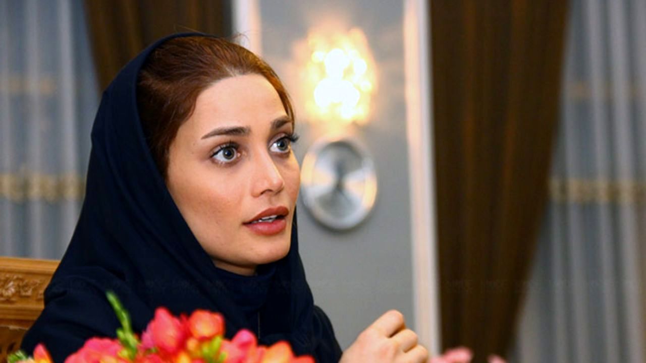 بازیگری که برای دیدن دربی لباس پسرانه پوشید