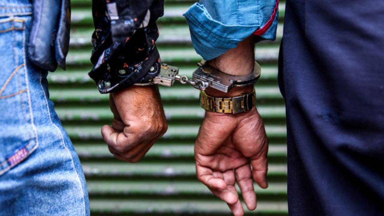 عضو اصلی تهیه و توزیع مواد مخدر در همدان دستگیر شد