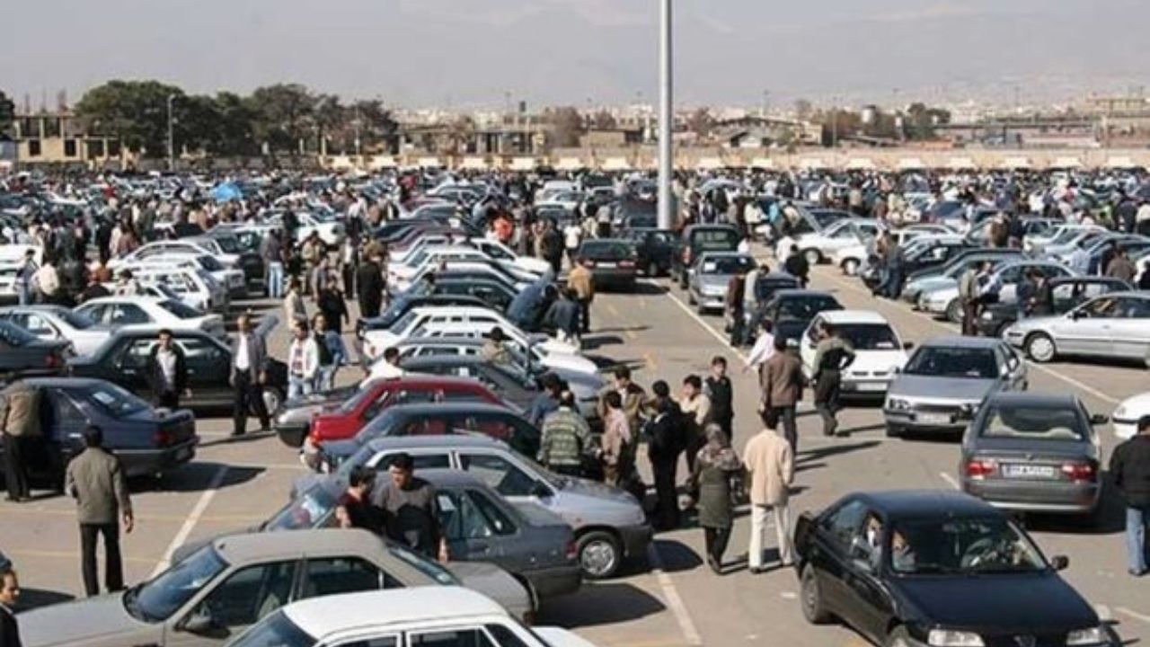 مبارزه پلیس فتا با قیمت‌سازی کاذب در بازار مجازی خودرو و املاک