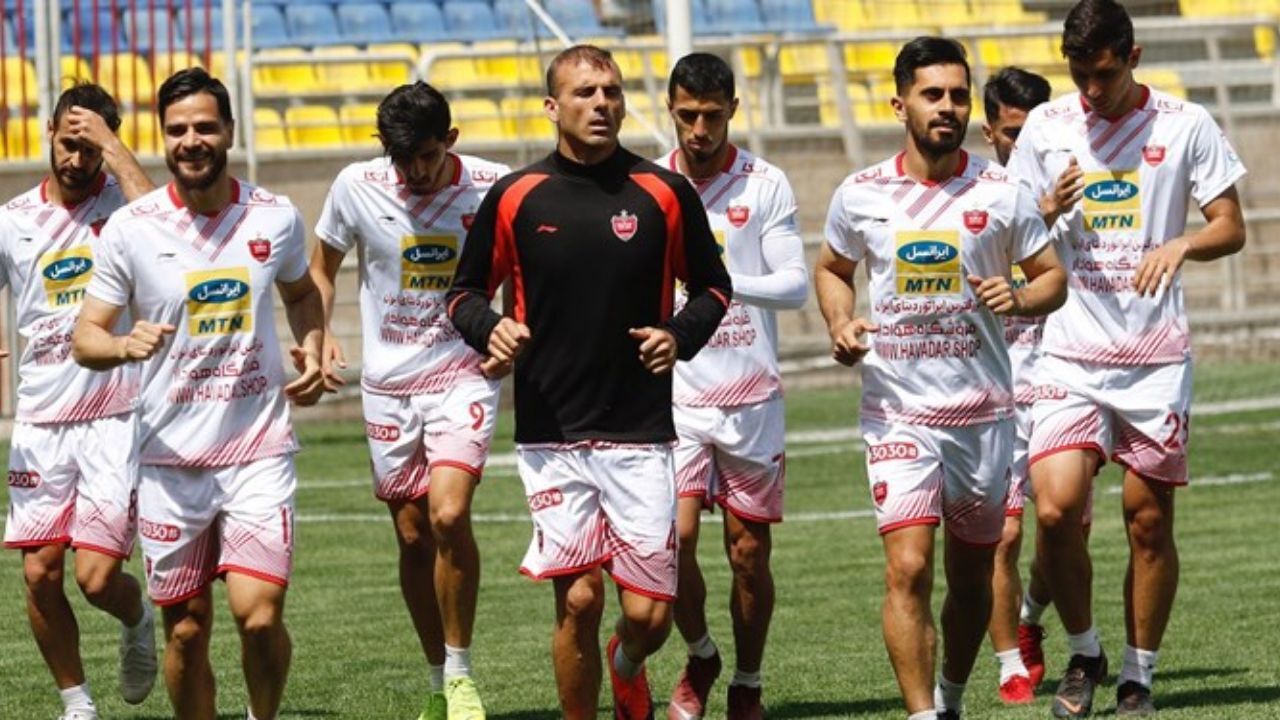 ارسال و شوت به دروازه در تمرین امروز پرسپولیس