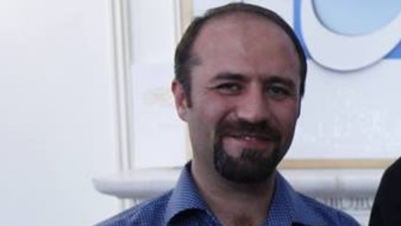 باید کمک کنیم عرصه عمومی نسبت به مسائل سیاسی فعال‌تر شود/ باید به رای دهندگان توضیح داد که چه بدست آورده‌ایم و چه ناکامی‌هایی داشتیم/ در برخورد فعال با انتخابات، تردیدی در حزب اتحادملت نداریم