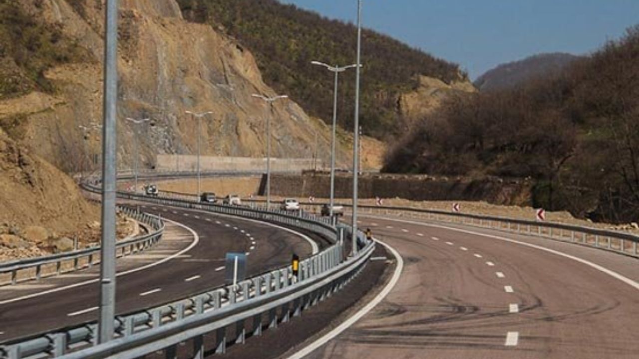 کیفرخواست پیمانکار شده آزادراه تهران - شمال صادر شد