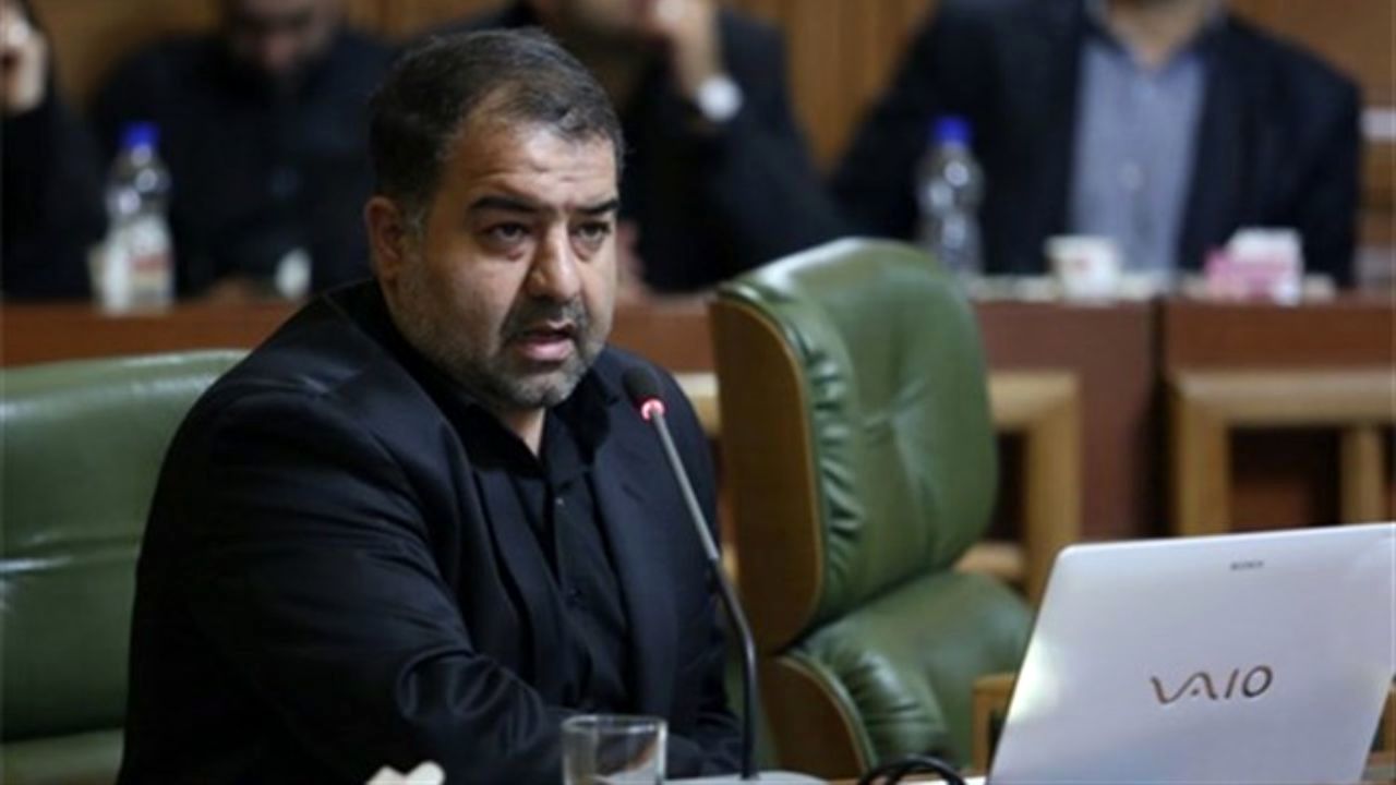 شورای پنجم ترمز استقراض را کشیده است