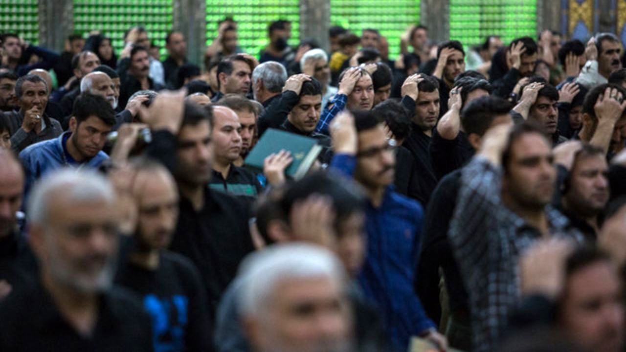 برگزاری مراسم احیا در حرم امام (ره) با سخنرانی ناطق‌ نوری
