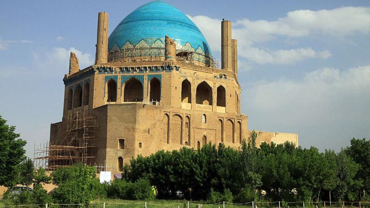 جنگ در 23 نقطه از ایران جنایت جنگی به‌شمار می‌رود