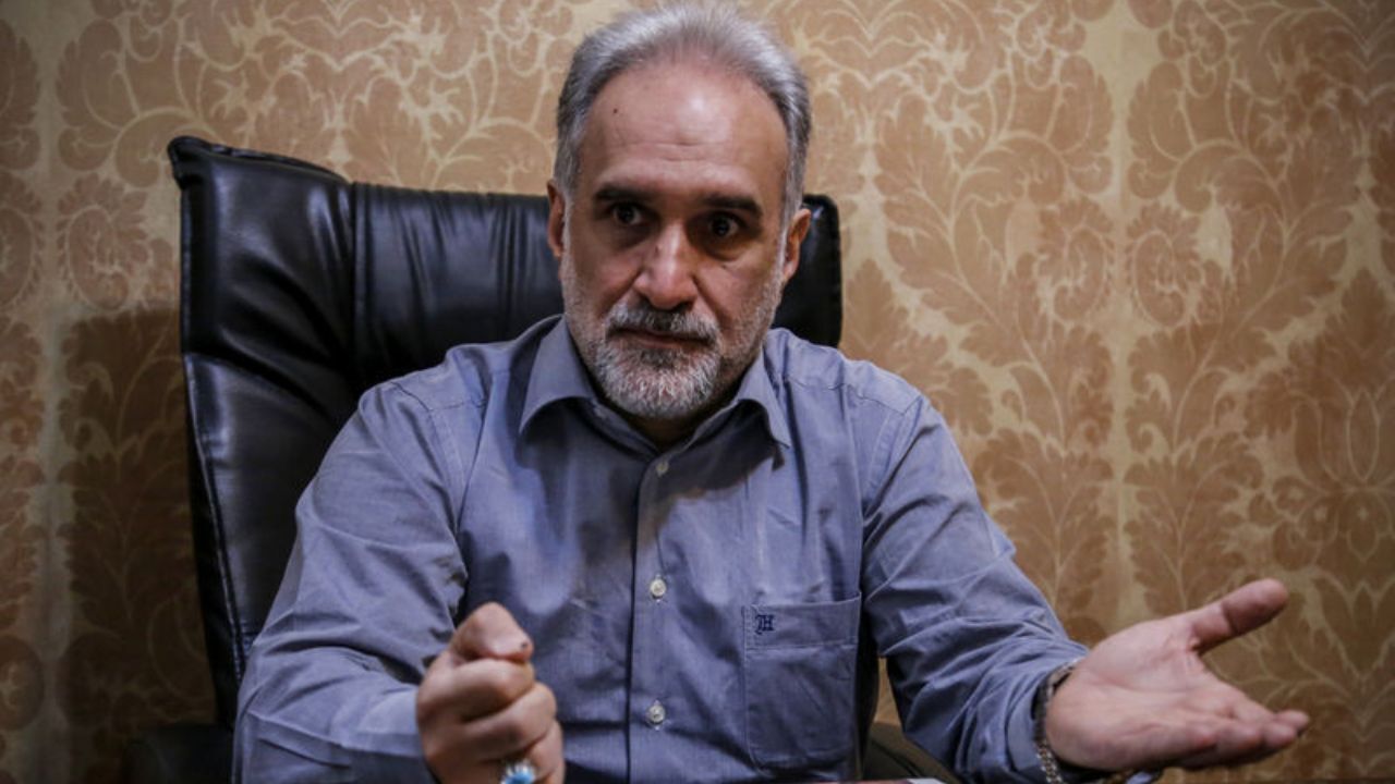 صاحبان ثروت‌های بادآورده رای‌ برخی نمایندگان را پیش‌خرید می‌کنند