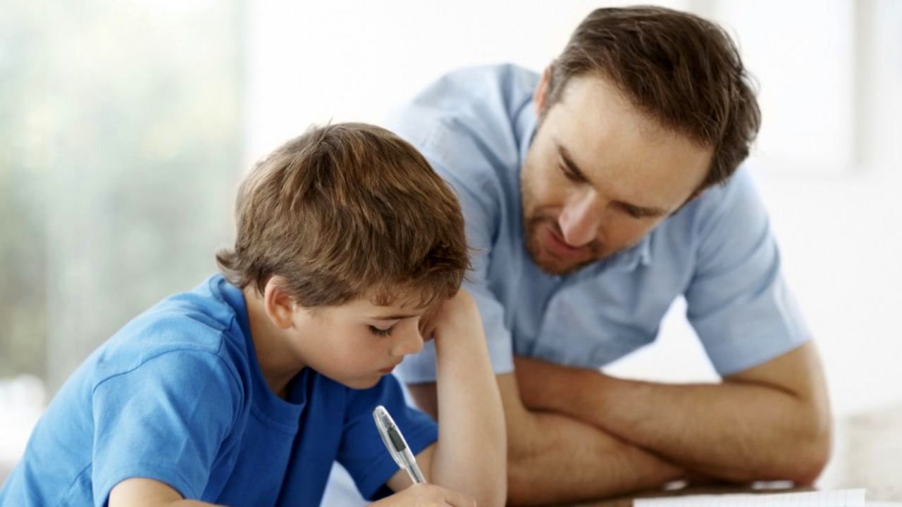 والدین چه تاثیری در پیشرفت تحصیلی فرزندشان دارند؟