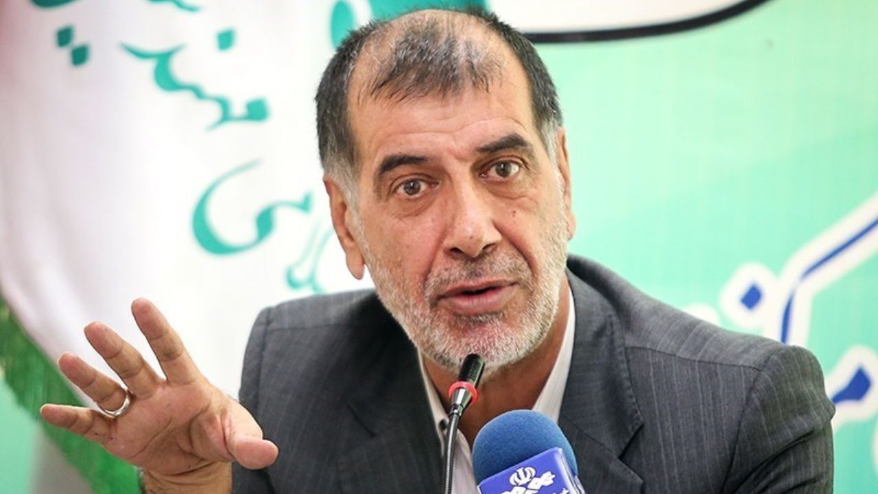 نیاز نیست هر حکومتی هر سال رفراندوم برگزار کند/ برخی چهره‌های درجه اول انقلاب منحرف شده و عقبگرد رفتند/ امام گفت میزان رای ملت است، اگر مردم نخواهند ما نیستیم/ رویش‌ها بیش از ریزش‌ها بوده است