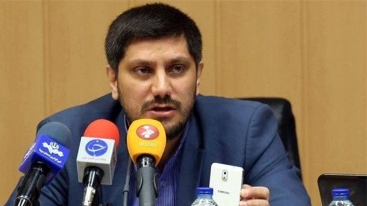 فقط مسافران واقعی امکان ثبت و واردات گوشی موبایل دارند