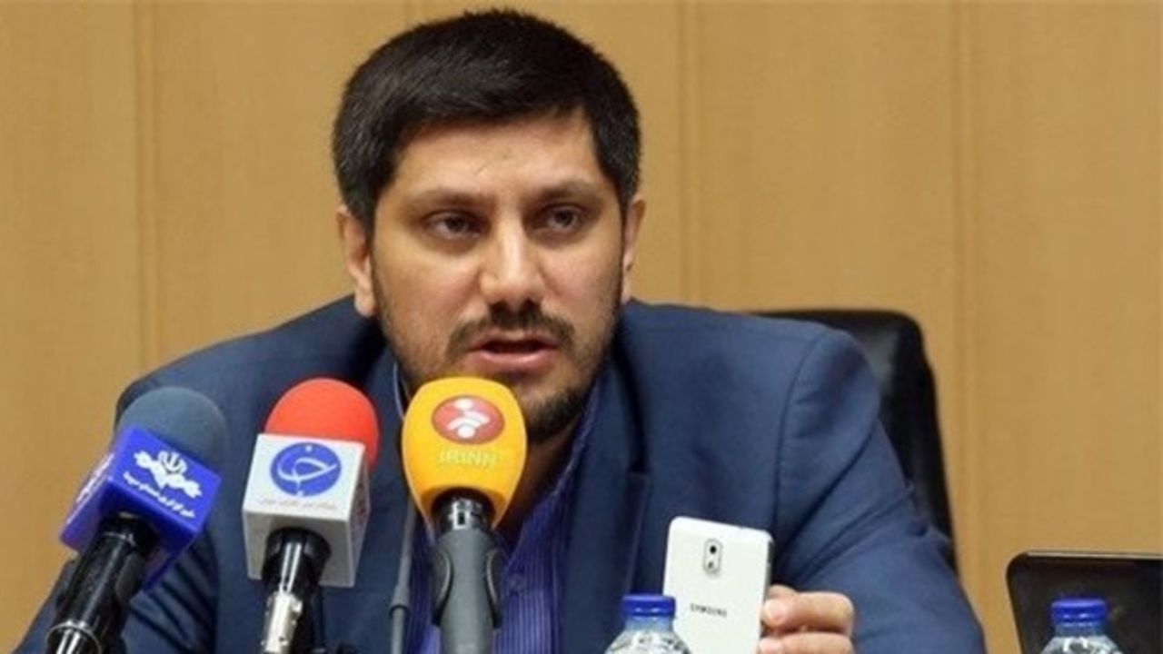 فقط مسافران واقعی امکان ثبت و واردات گوشی موبایل دارند