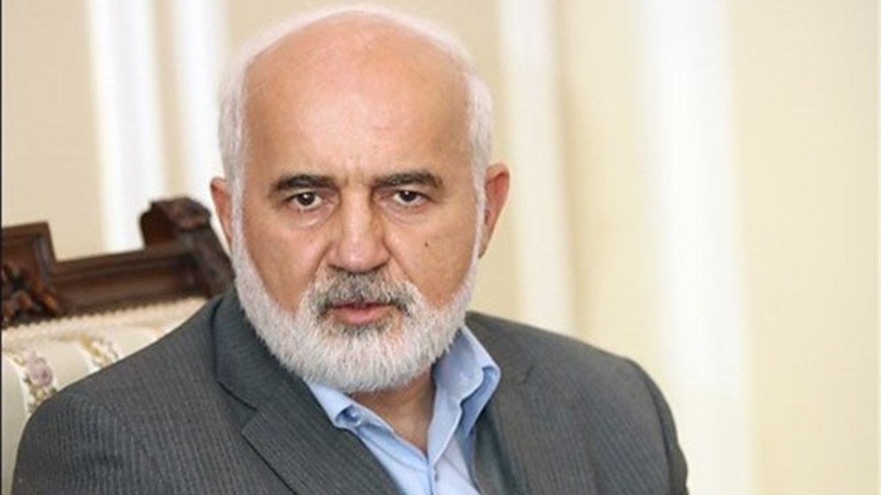 روحانی در سال 92 براساس همین اختیارات نامزد شد/ اگر اختیارات کافی نبود چرا در سال 96 دوباره نامزد ریاست‌جمهوری شد؟