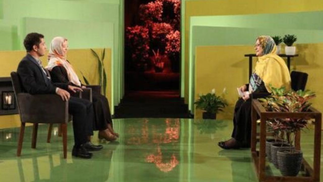 تقسیم ستاره‌های کویر در میان مسافران در «هزار داستان»