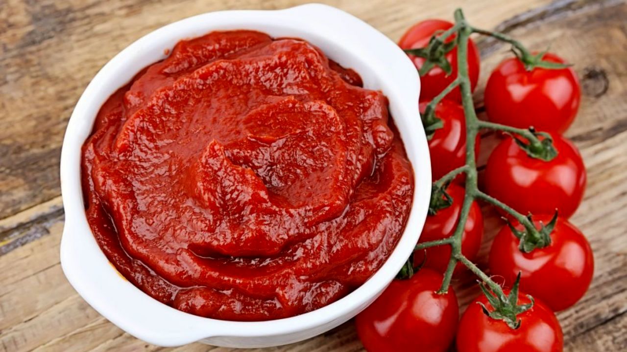 کاهش صادرات رب گوجه‌فرنگی