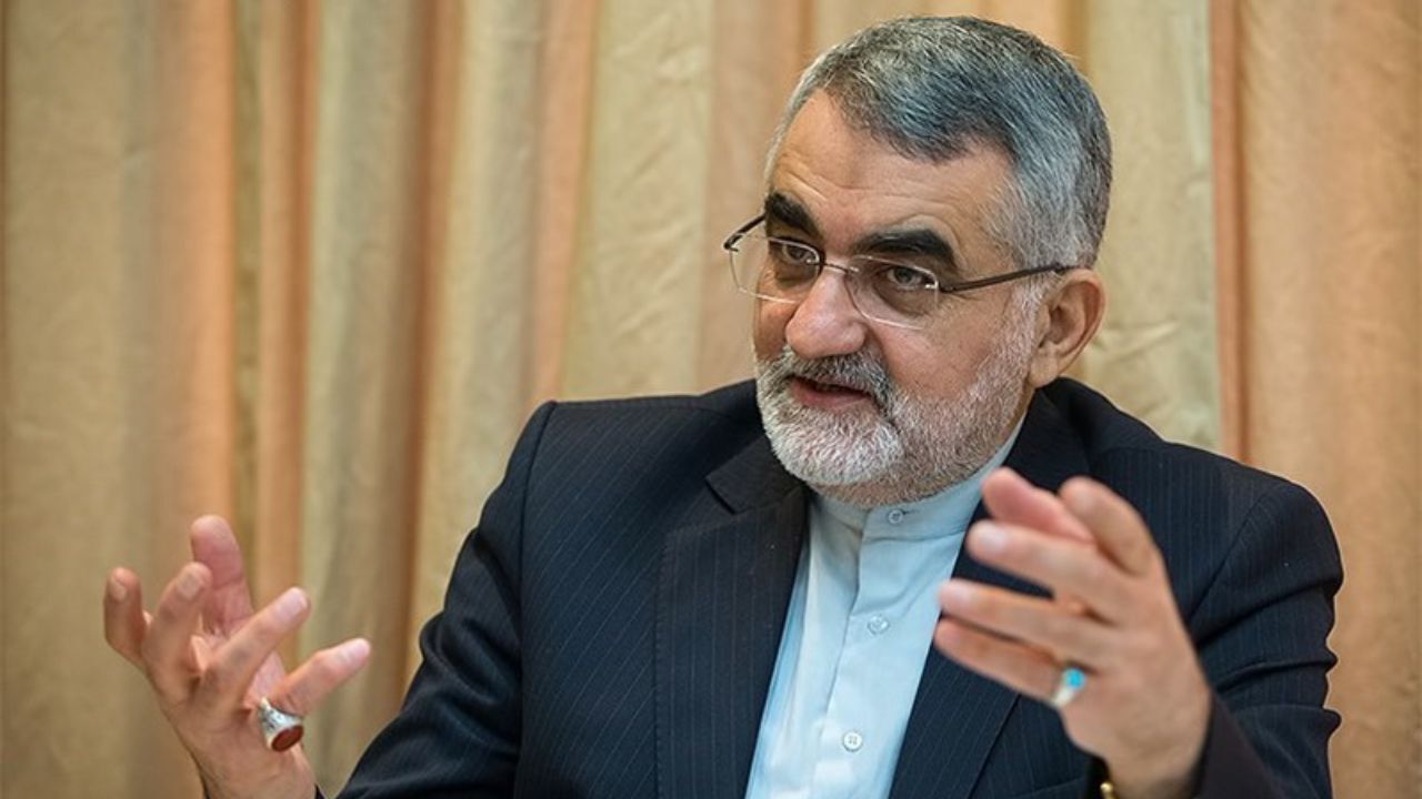 معاملات خود در پتروشیمی را ادامه می‌دهیم