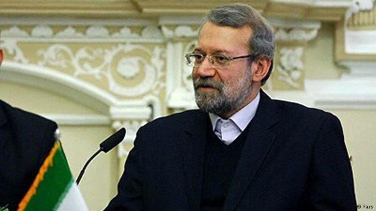 شرایط اقتصادی به‌وجود آمده بر اثر تحریم‌ها گذراست/ بازیچه دست کسی نمی‌شویم/ ترامپ در صحنه بین‌‌المللی فرد بی‌آبرویی است