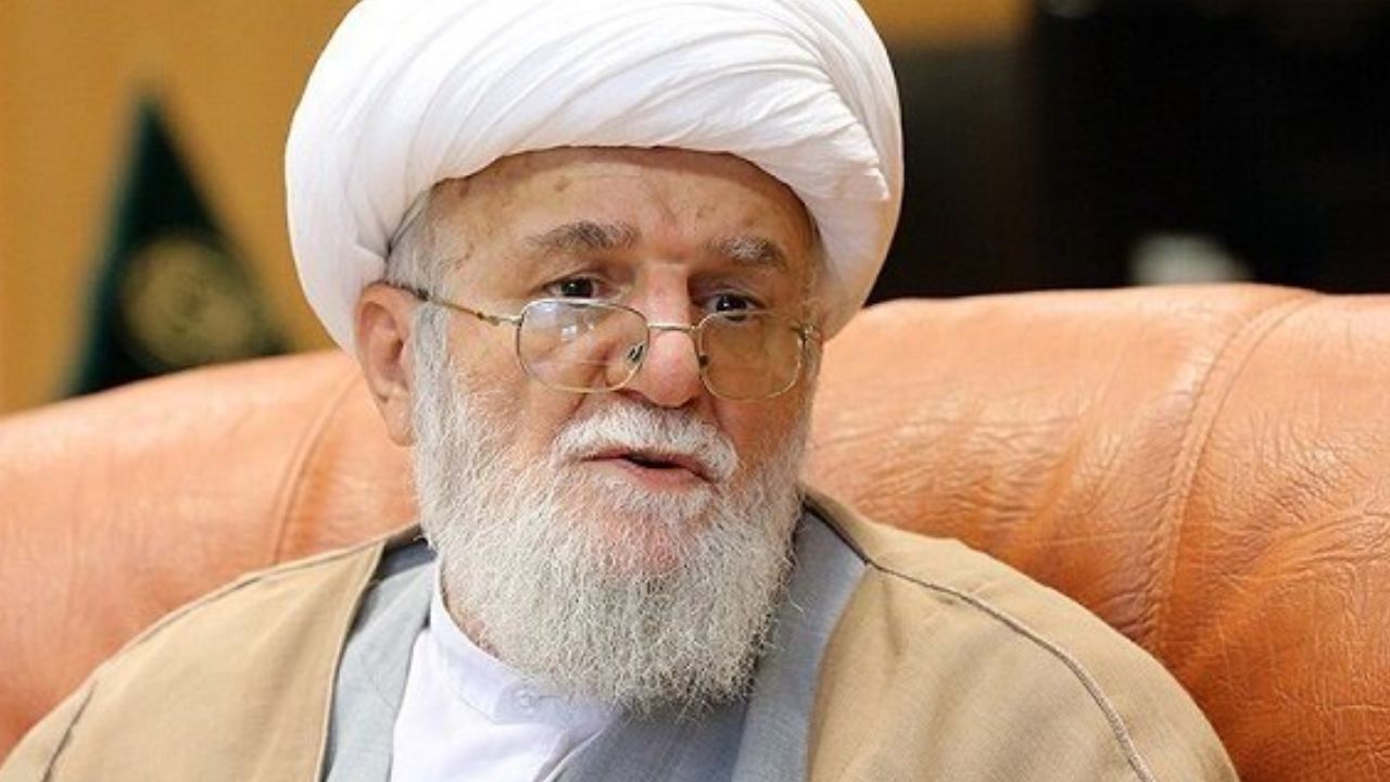 سعودی‌ها چاره‌ای جز تسلیم در برابر ملت یمن ندارند/ آمریکا جرثومه شرّ و مرکز فعالیت‌های ضد بشر است