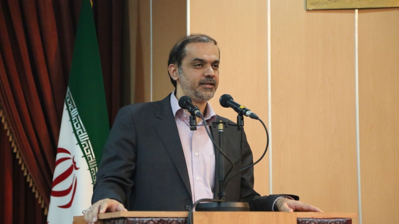 جزئیات افتتاح 3.9 میلیارد دلار طرح معدنی در سال 98/ در برگشت پول صادرات با کمترین مشکل مواجه هستیم