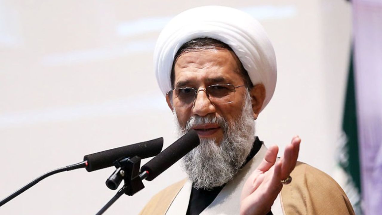 هوشیاری ما باید در نقطه حداکثری باشد تا شر دشمن را به خودش برگردانیم/ کشورهای خلیج فارس دست به دامن آمریکا شدند/ آمریکا به پیروزی نمی‌رسد چون ناپاک است