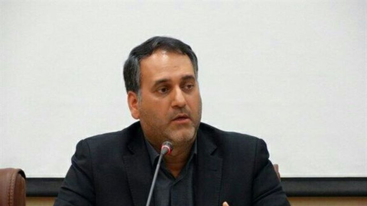 ضرورت ورود خودرو به بازار بورس/ دست دلالان باید کوتاه شود