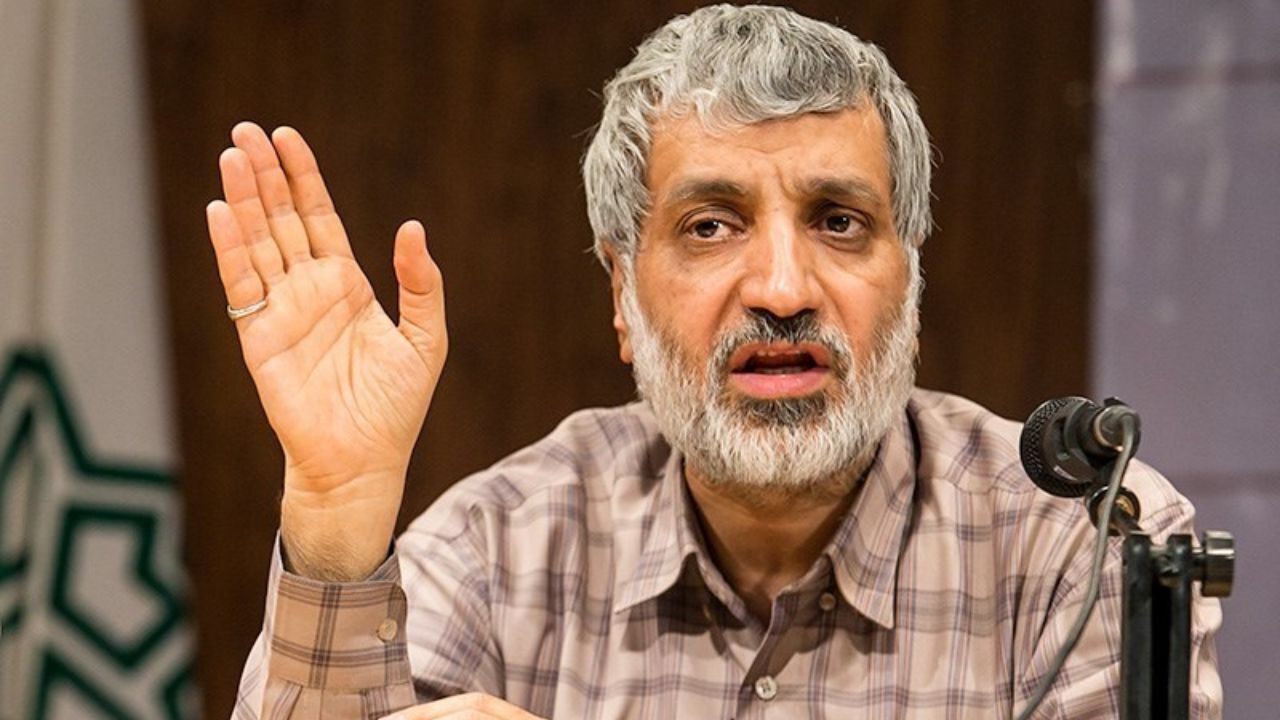 مردم می‌پرسند مهره‌های اصلی فساد چه کسانی هستند/ کسی که 150 پرونده فساد داشته چرا با تاخیر محاکمه شد؟/ تا پول نفت هست، فساد هم وجود دارد