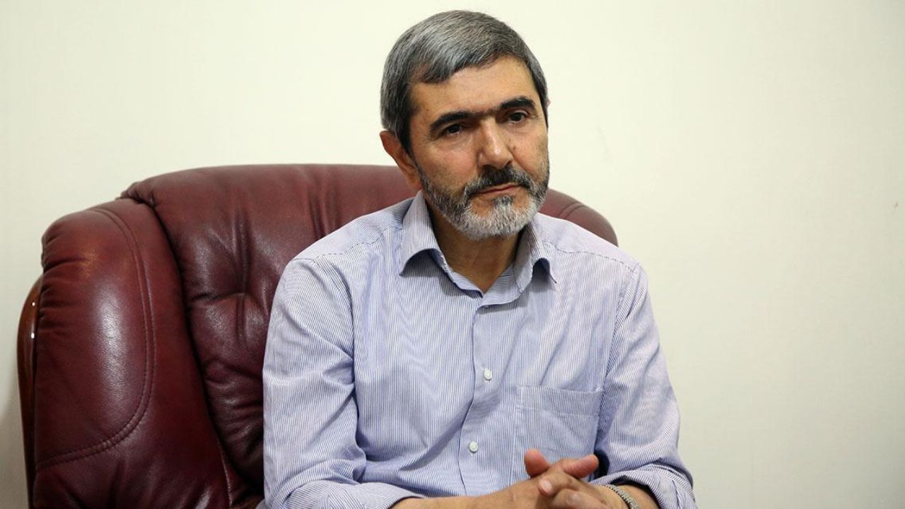 ایجاد جریان سوم سیاسی در انتخابات پیش‌ رو امکان‌پذیر نیست