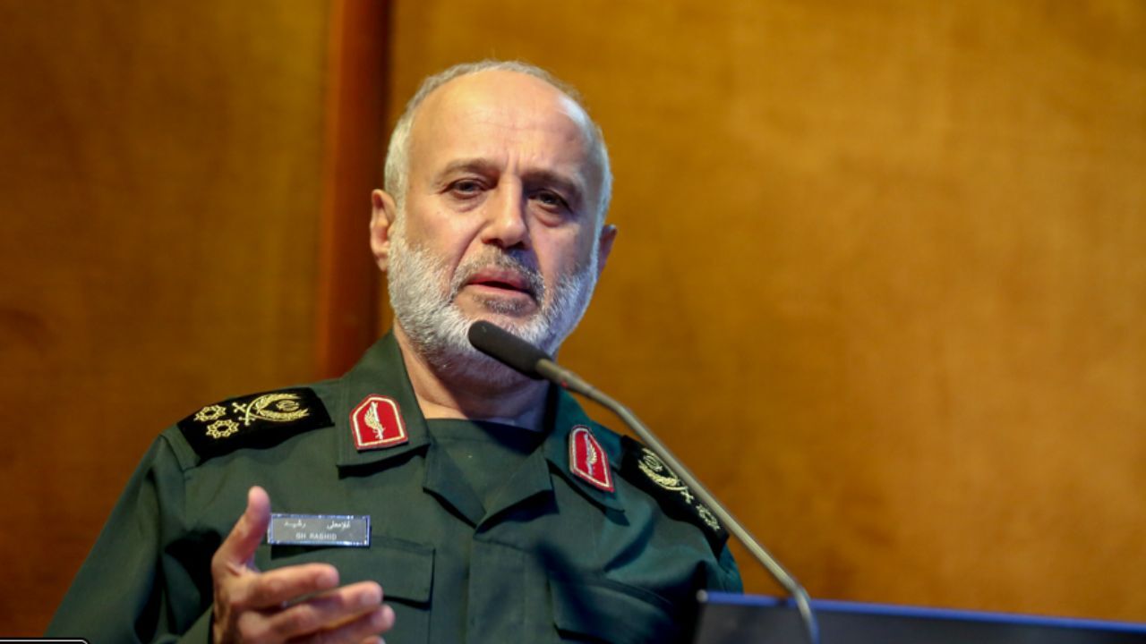 قدرت دفاعی و تهاجمی ایران غافلگیرکننده و محاسبه‌ناپذیر است/ هزینه‌های تجاوز به ایران بسیار بیشتر از دستاوردهای آن خواهد بود