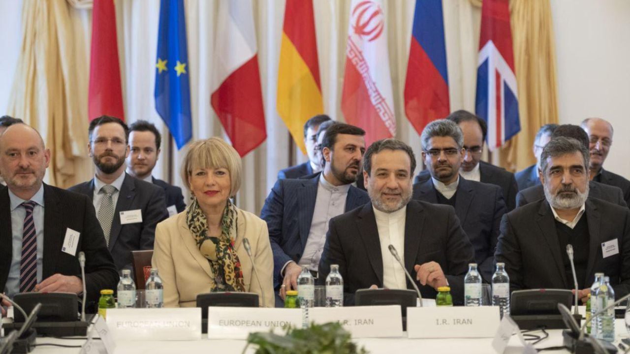 نشست فوق‌العاده کمیسیون مشترک برجام ساعت 15 به وقت تهران برگزار می‌شود