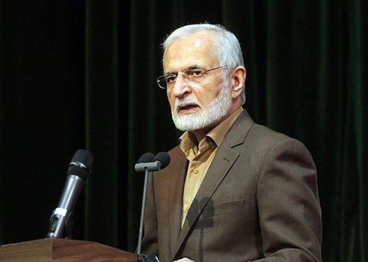  خرازی: آمریکا آمادگی مذاکرات برابر را ندارد/   ایران با کسی سر استقلال خود معامله نخواهد کرد / در جنگ 8 ساله متکی به نیروهای توانمند خودمان بودیم 