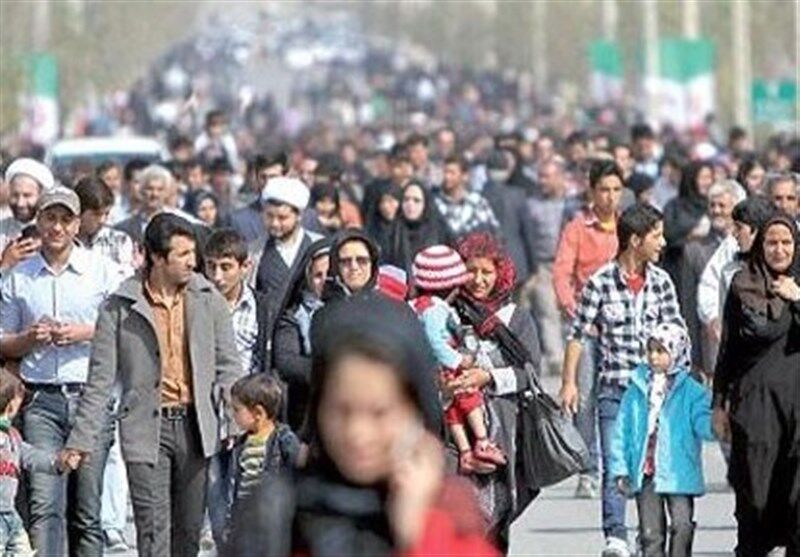 در زمینه ازدواج و فرزندآوری به مرز بحران رسیده‌ایم