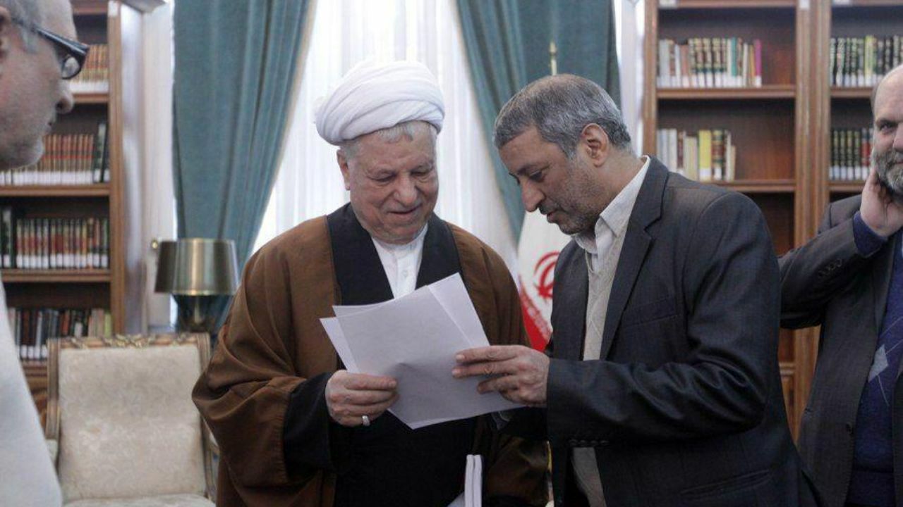 حمید رسایی از پیروان گوبلس، وزیر تبلیغات هیتلر در دوران نازی است