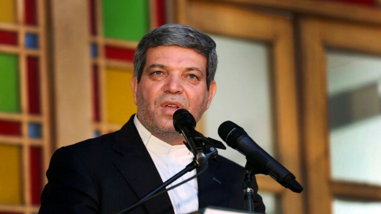 شهریور ماه، زمان برگزاری آزمون استخدامی و پرداخت حق‌التدریس‌ها