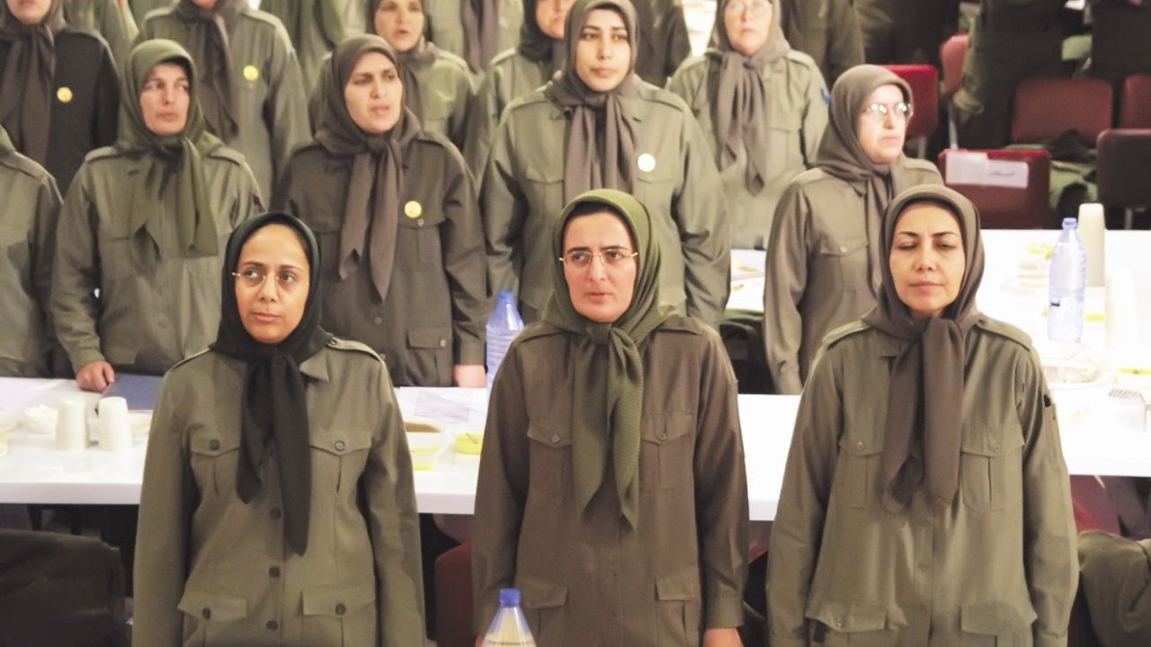زنگ خطر منافقین برای اروپا به صدا درآمد + تصاویر