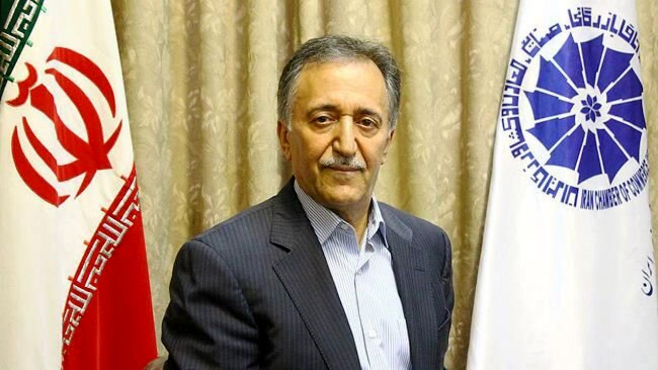 تشکل‌ها می‌توانند مسائل اقتصادی را زودتر پیش‌بینی کنند