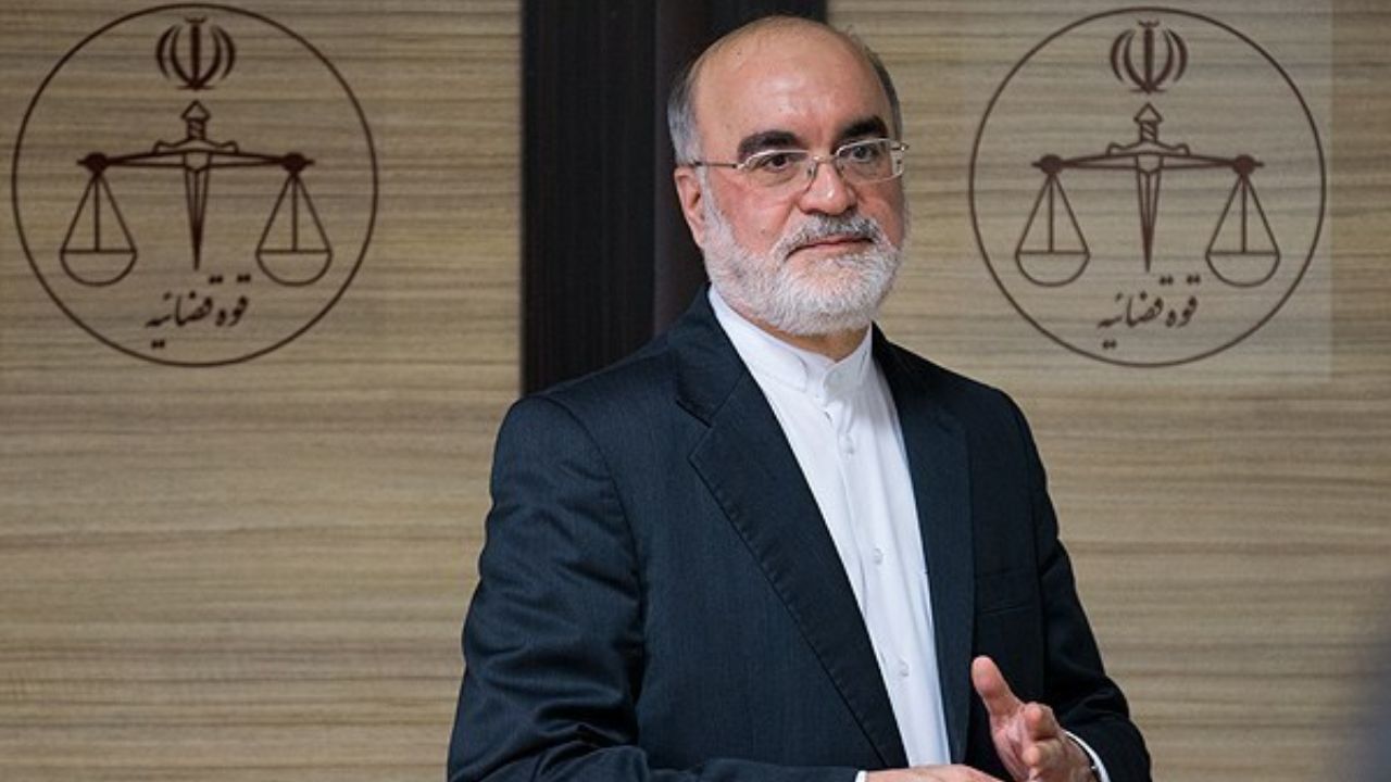 تحقیقات درباره پرونده پوری‌حسینی ادامه دارد