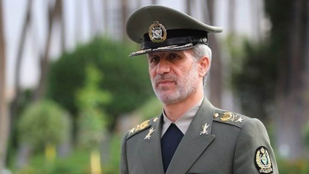 در حال کار بر روی ماهواره‌های تحقیقاتی هستیم