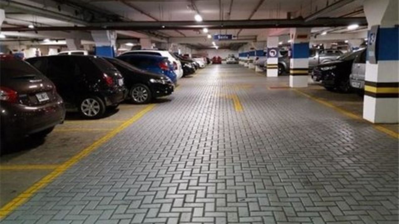 فرآیند صدور سند مالکیت پارکینگ‌های عمومی پایتخت آغاز شد