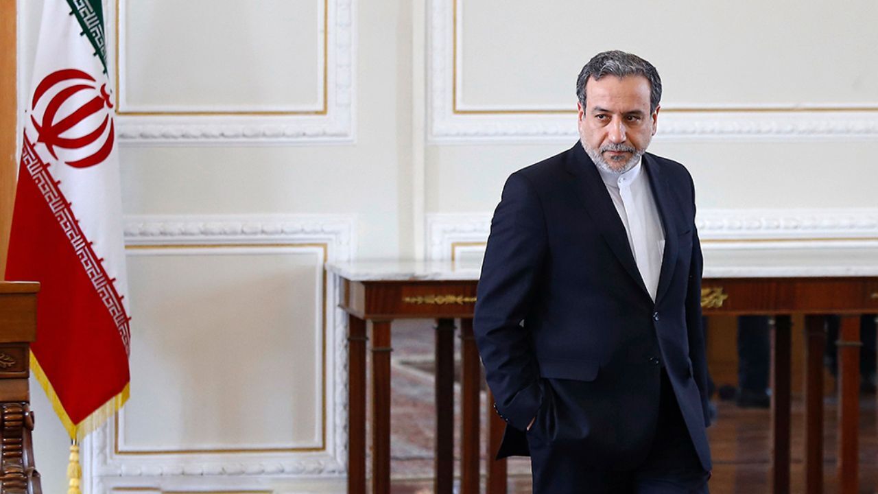عراقچی فردا به فرانسه می‌رود