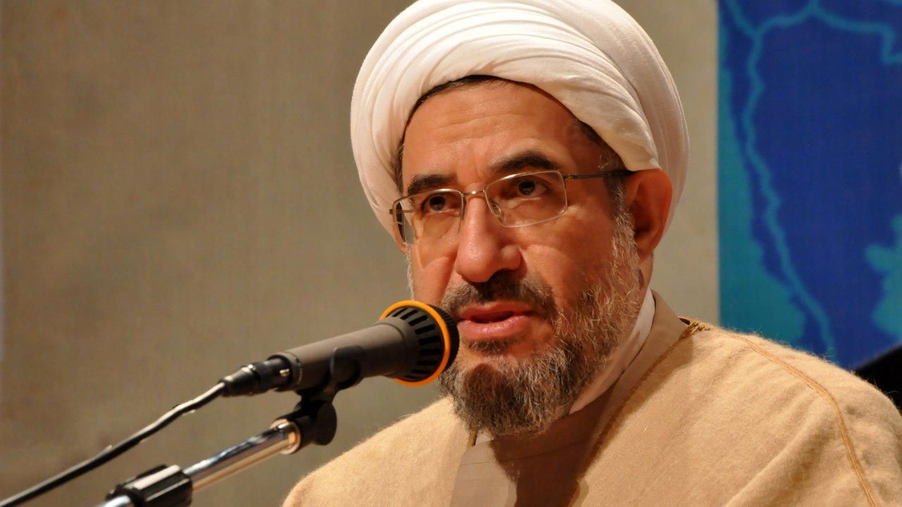 غرب سبک زندگی خود را بر جهان تحمیل می‌کند