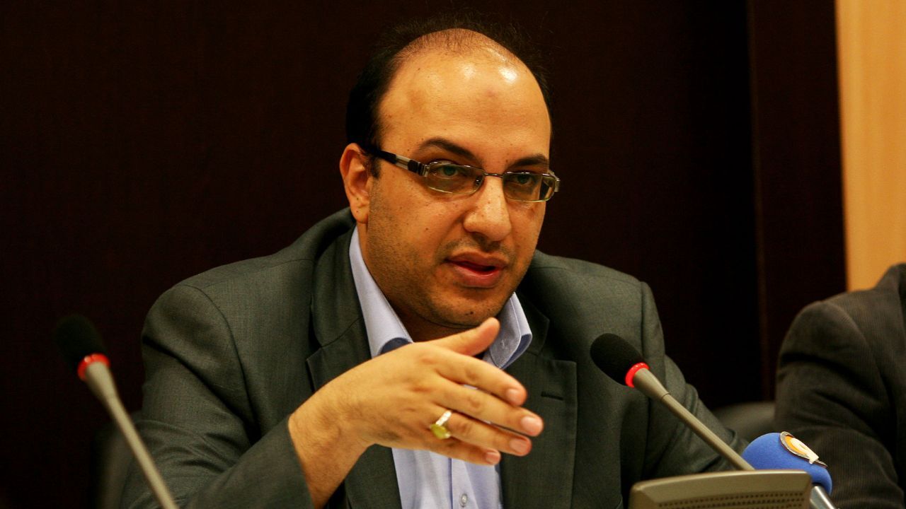 ووشوی بانوان همسطح با مردان حرکت می‌کند