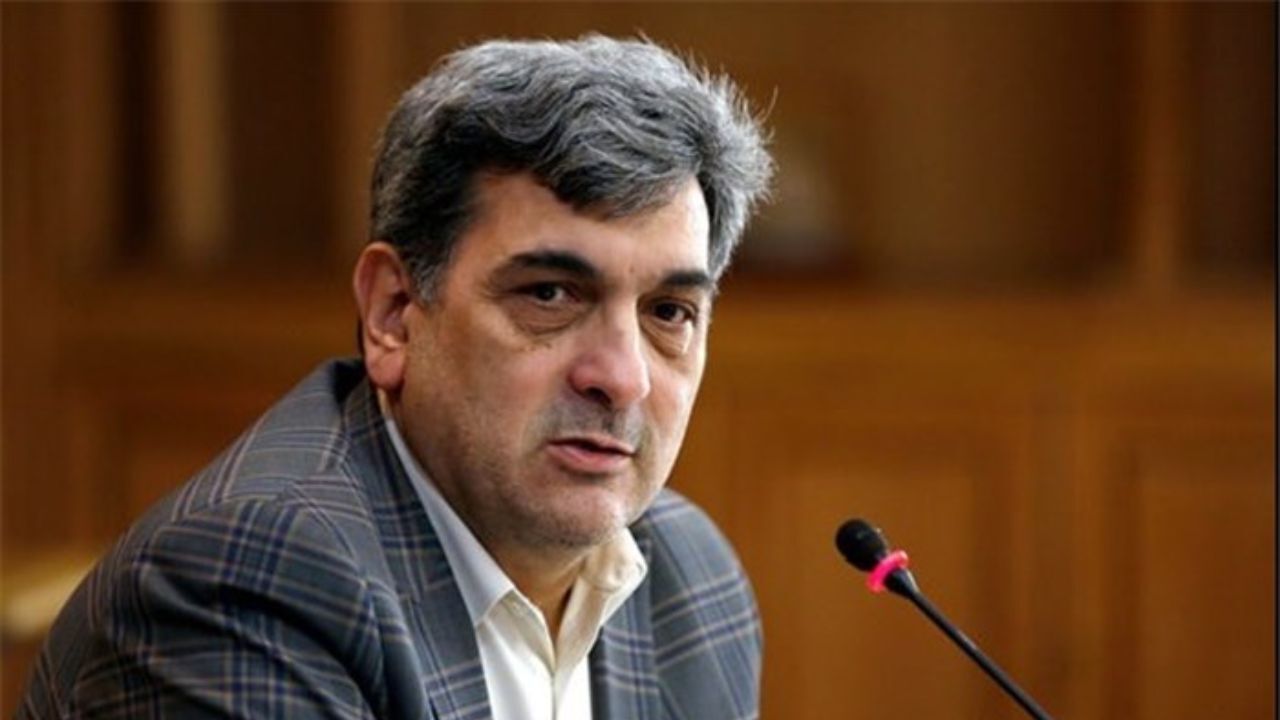 برخی افراد به جای حترام به شهدا، به دنبال مسایل دیگری هستند