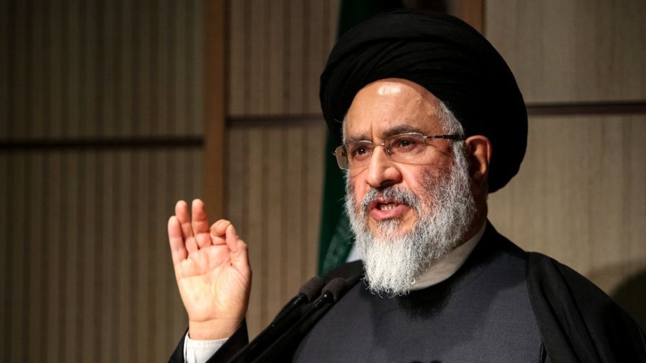امان از زمانی که مدیریت جامعه به دست کسانی باشد که جاهلند و ندانند که جاهلند