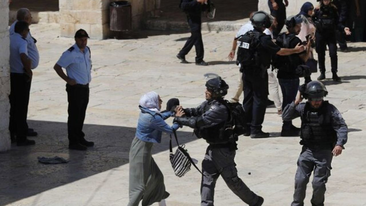 مجروحیت 15 فلسطینی در حمله نظامیان صهیونیست به شرق قدس