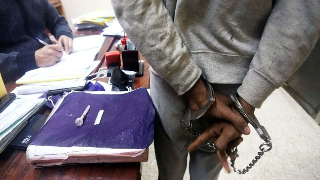 مادری که کودک 9 ساله خود را به چاه انداخت، دستگیر شد