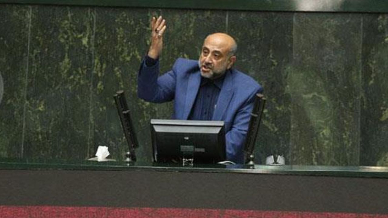 استخدام‌های گوناگون در دستگاه‌ها دستاوردی جز تبعیض ندارد