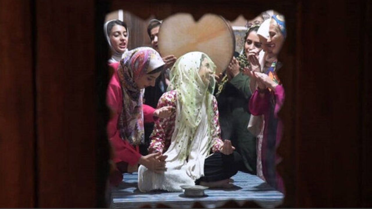 مستند «خاکی از بهشت» پروانه نمایش گرفت